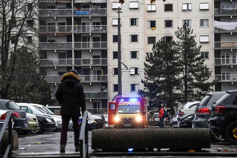 High-rise fall kills woman and three children in southeast France