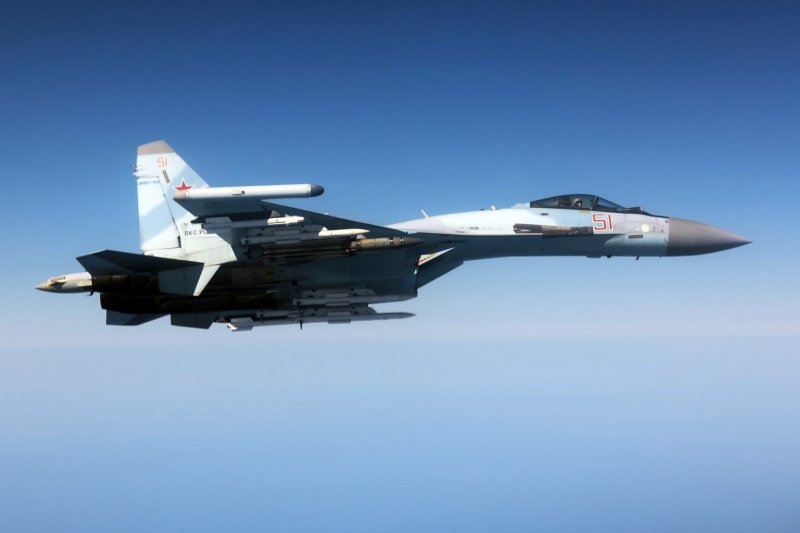 Black Sea incident: Russian jets ‘dangerously’ intercept RAF spy plane -  VIDEO 