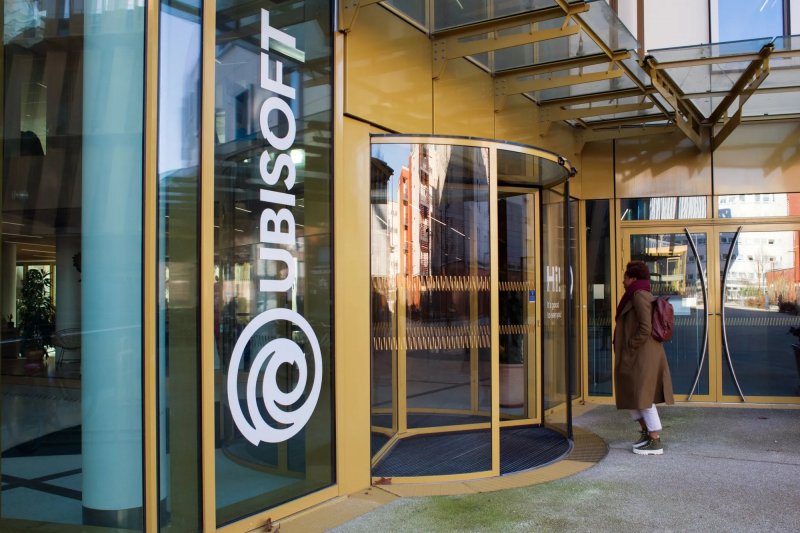 Ubisoft shares tumble after weak annual results