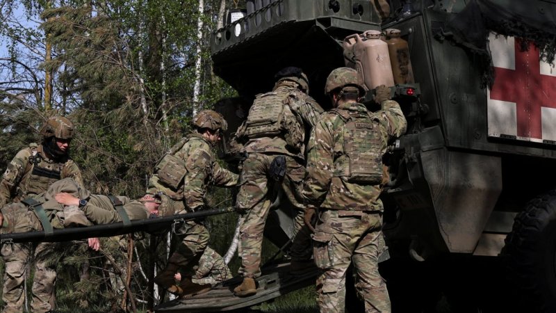 5,000 more American troops heading to Poland, Trump says