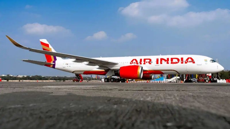 Air India flight makes emergency landing at Delhi due to engine fire