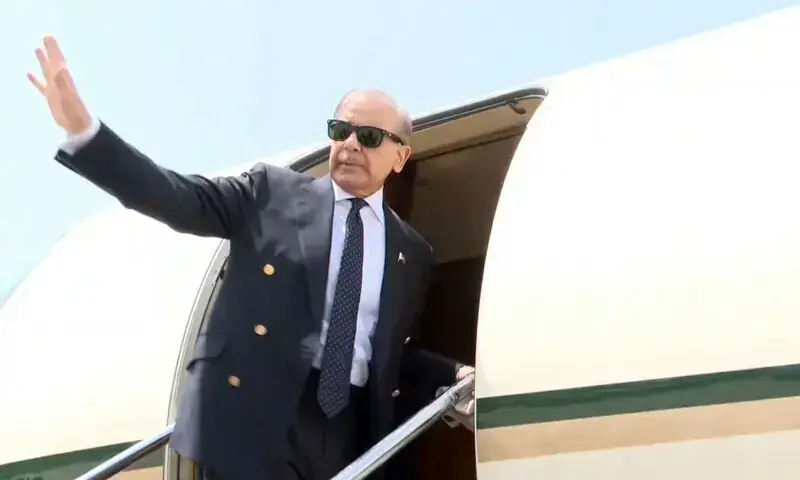 Pakistani PM leaves for China on four-day visit