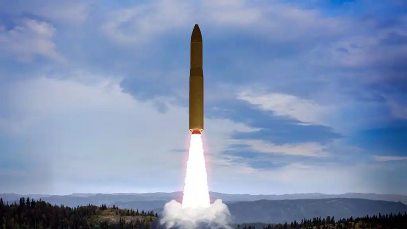 Why is Zelensky warning about a possible Oreshnik missile attack?