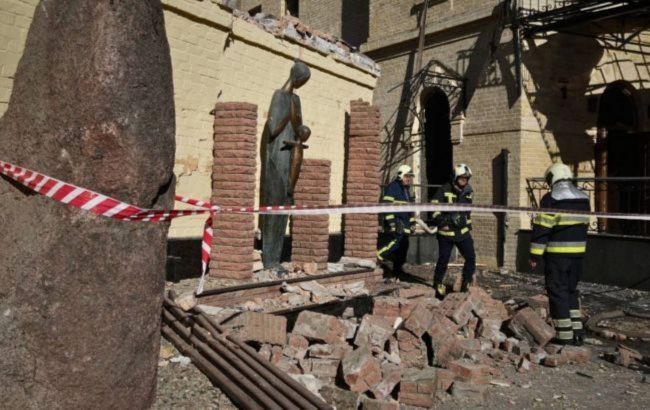 Kyiv's Chornobyl Museum destroyed by Russian missiles -  VIDEO 