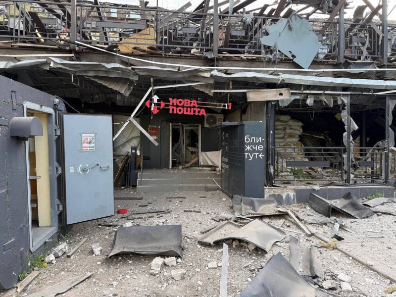 Russian glide bomb hits postal office in Kramatorsk