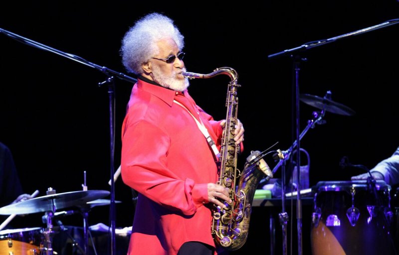 Jazz legend Sonny Rollins dies at 95