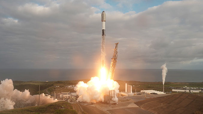 SpaceX hits 50th Falcon 9 launch of the year with Starlink mission -  VIDEO 