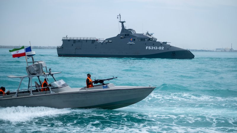 IRGC Navy threatens to turn Iran’s coastline into ‘graveyard for aggressors’