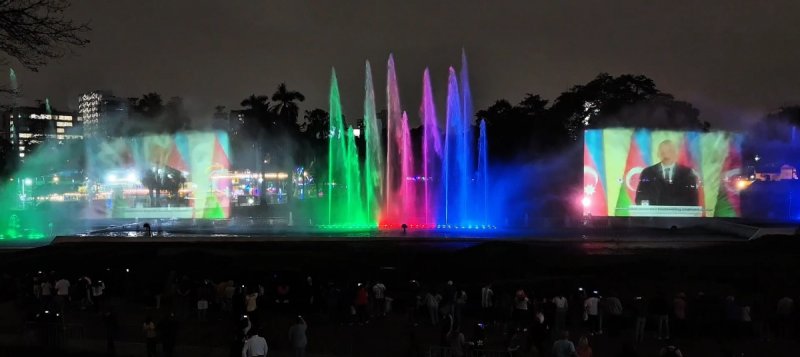 Peru’s capital fountains lit up in Azerbaijan’s flag colors
