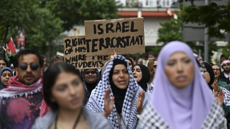 German students demand academic boycott of Israel 