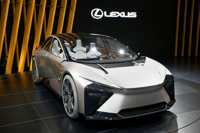 Toyota shifts EV strategy, halts Lexus flagship project