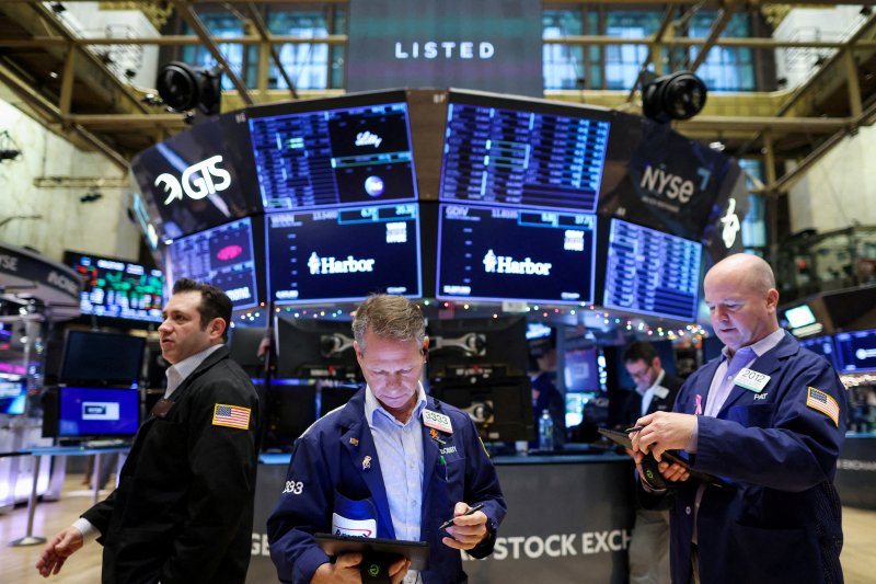 Dow, S&P 500, Nasdaq futures tick up on investor optimism