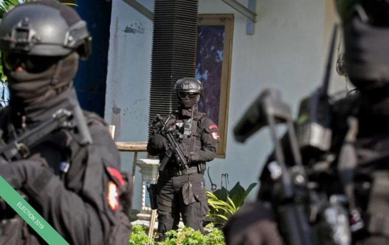 Indonesia arrests 8 suspected ISIS-linked militants