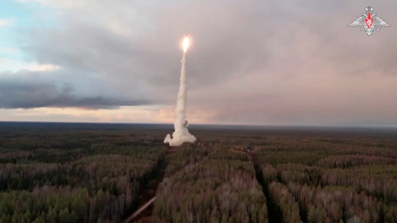Russia announces three-day nuclear drills as tensions remain high