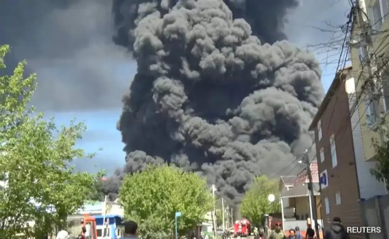 Russia’s Tuapse terminal hit again: 4th drone strike in two weeks -  VİDEO 