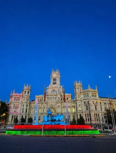 2026/05/2-1780044497.webp + Madrid’s iconic Cibeles Fountain illuminated in Azerbaijani flag colors - PHOTOS News about - Madrid’s iconic Cibeles Fountain illuminated in Azerbaijani flag colors - PHOTOS