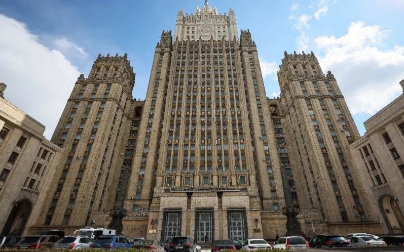 Russia urges foreign diplomats to leave Kyiv