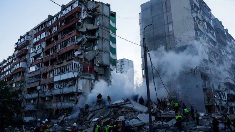 Death toll rises after attack on Kyiv apartment building