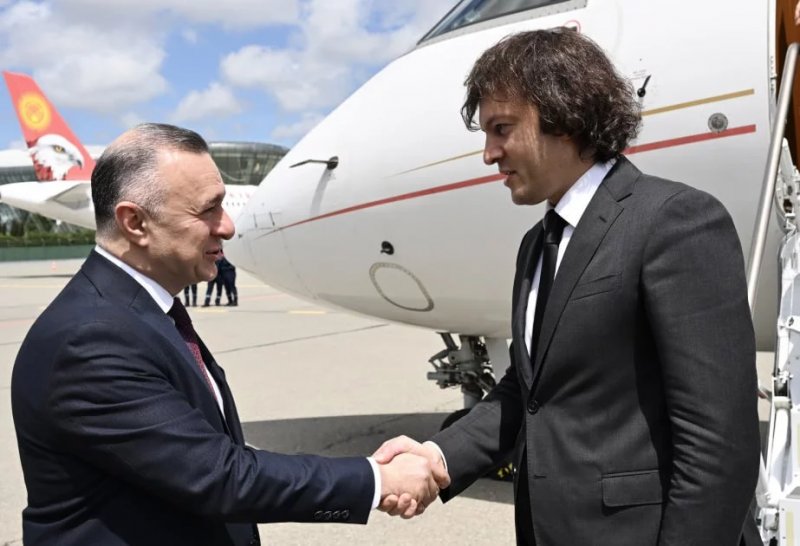 Irakli Kobakhidze arrives in Azerbaijan to attend WUF13