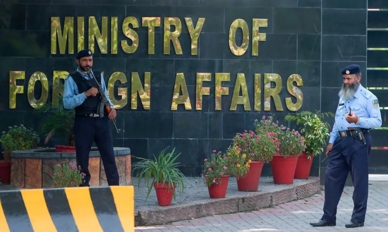 Pakistan rejects reports about Iranian aircraft at Nur Khan Airbase