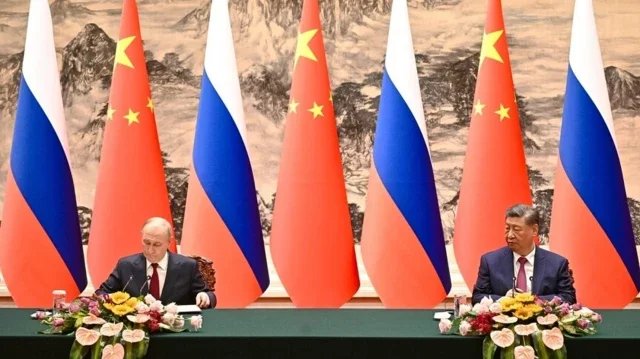 Russia and China sign declaration on multipolar world order in Beijing talks -  VIDEO 