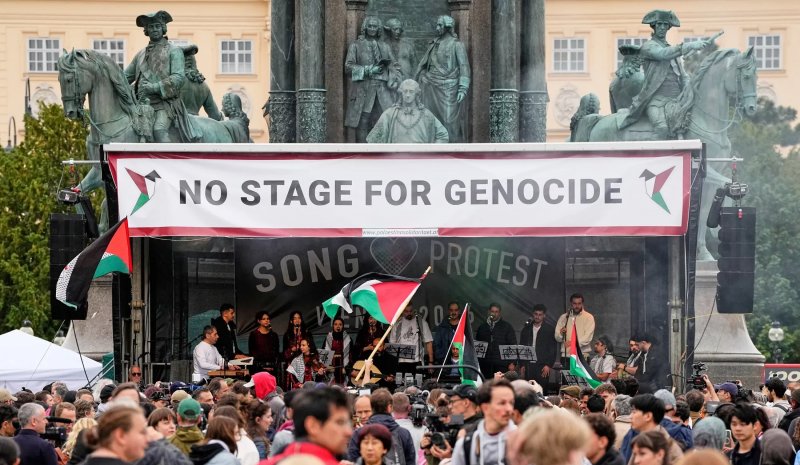 Protests erupt in Vienna over Israel’s Eurovision participation as security tightened at grand final -  VIDEO 