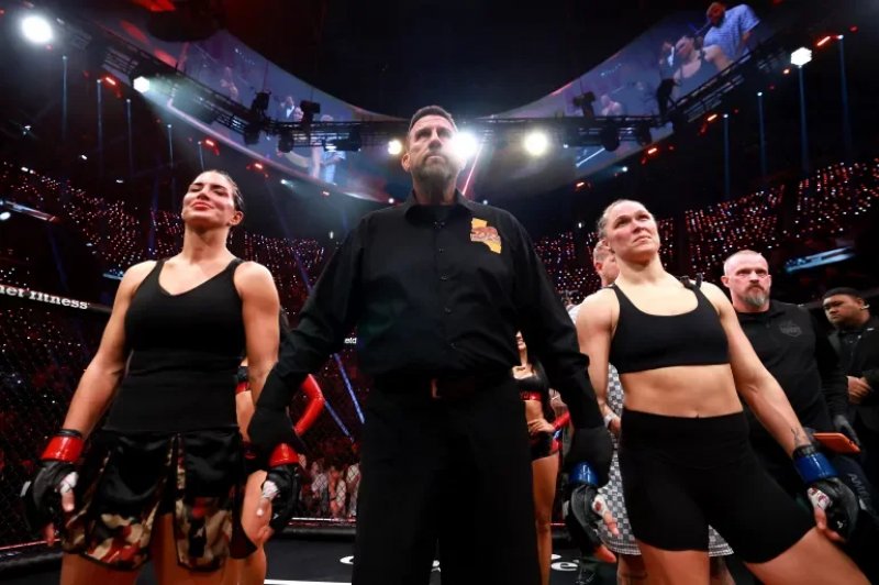 Shock 17-second finish as Ronda Rousey crushes Gina Carano in comeback fight