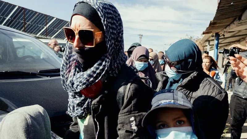 Australia arrests women linked to Islamic State after return from Syria