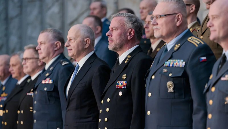 Nato military chiefs meet in Brussels to strengthen deterrence ahead of Ankara Summit - VIDEO 