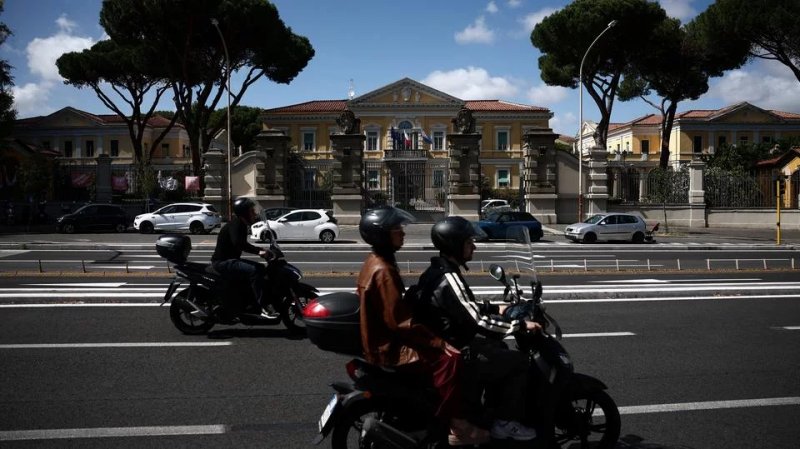 Tests in Italy and Spain come back negative in global hunt for hantavirus
