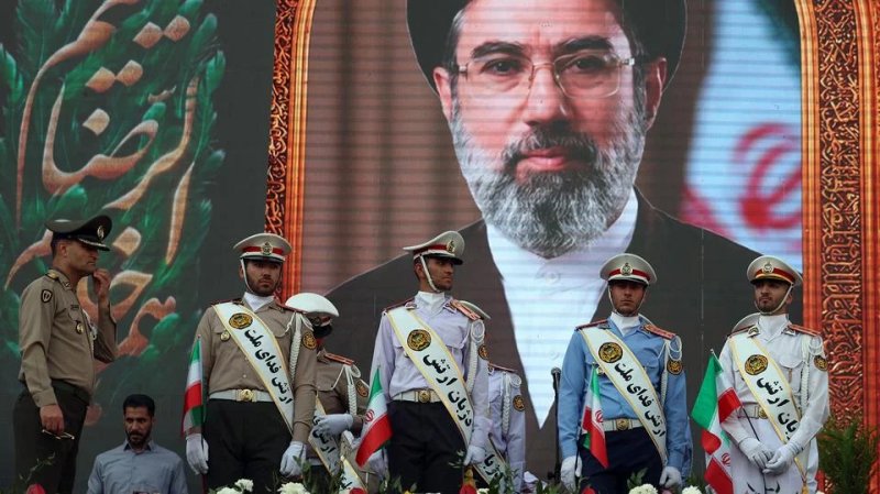 Dividing lines emerge over Iran’s record internet blackout