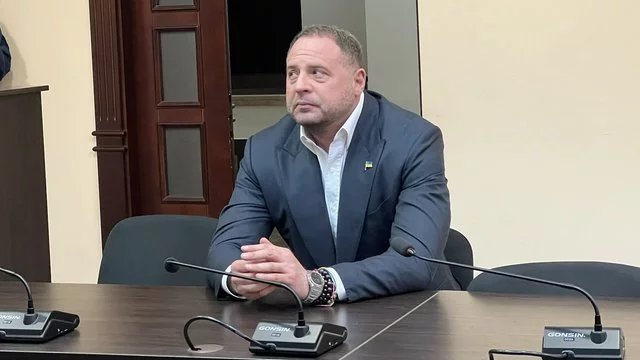 Court confirms full bail payment for former Ukrainian presidential official Yermak amid corruption case