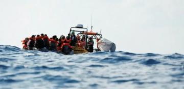 Malaysia searches for missing migrants after boat capsizes