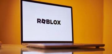 Roblox shares plunge after bookings forecast cut