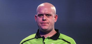 Michael van Gerwen punched during bar attack in Netherlands -  VIDEO 