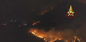 Wildfire in Tuscany forces evacuation of 3,000 residents