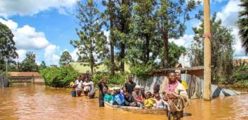 Kenya floods: 10 dead as dam overflow risk sparks high alert