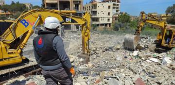 Israel and Hezbollah continue to trade blows in Lebanon 