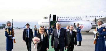 Italian PM Giorgia Meloni arrives in Azerbaijan