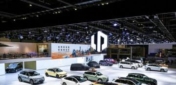 China EV race heats up: Leapmotor, Zeekr shine amid BYD slowdown (Economics)