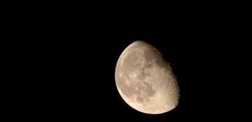 Why is the Moon trending again after the viral 2026 night sky phenomenon?