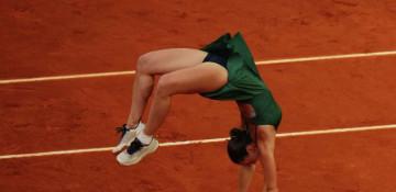 Marta Kostyuk’s 11-match win streak halted by injury withdrawal