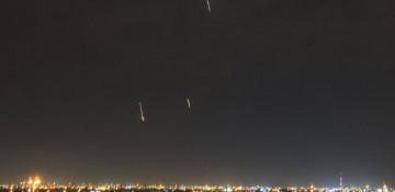 Footage from Tehran shows missiles - VIDEO