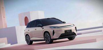 Flash-charging BYD Atto 3 nears debut with upgraded tech lineup
