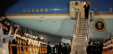 Trump lands in Beijing for high-stakes talks with Xi -  VIDEO 