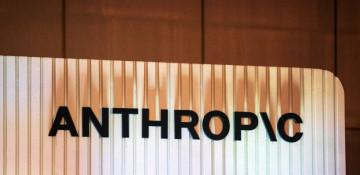 Anthropic aims for $30B round at $900B valuation