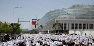 Samsung Electronics proposes unconditional talks with union; strike plan holds 