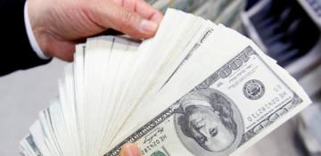 US dollar strengthens as Treasury yields hit multi-week high