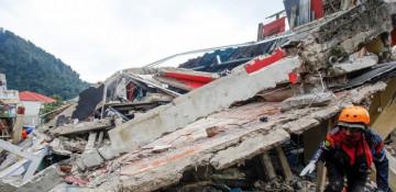 5.8-magnitude quake hits Leeward Islands