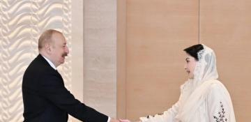 President Ilham Aliyev received Chief Minister of Pakistan's Punjab Province